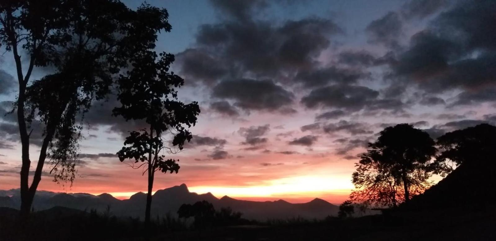 Fazenda Piloes Villa Petrópolis Екстериор снимка